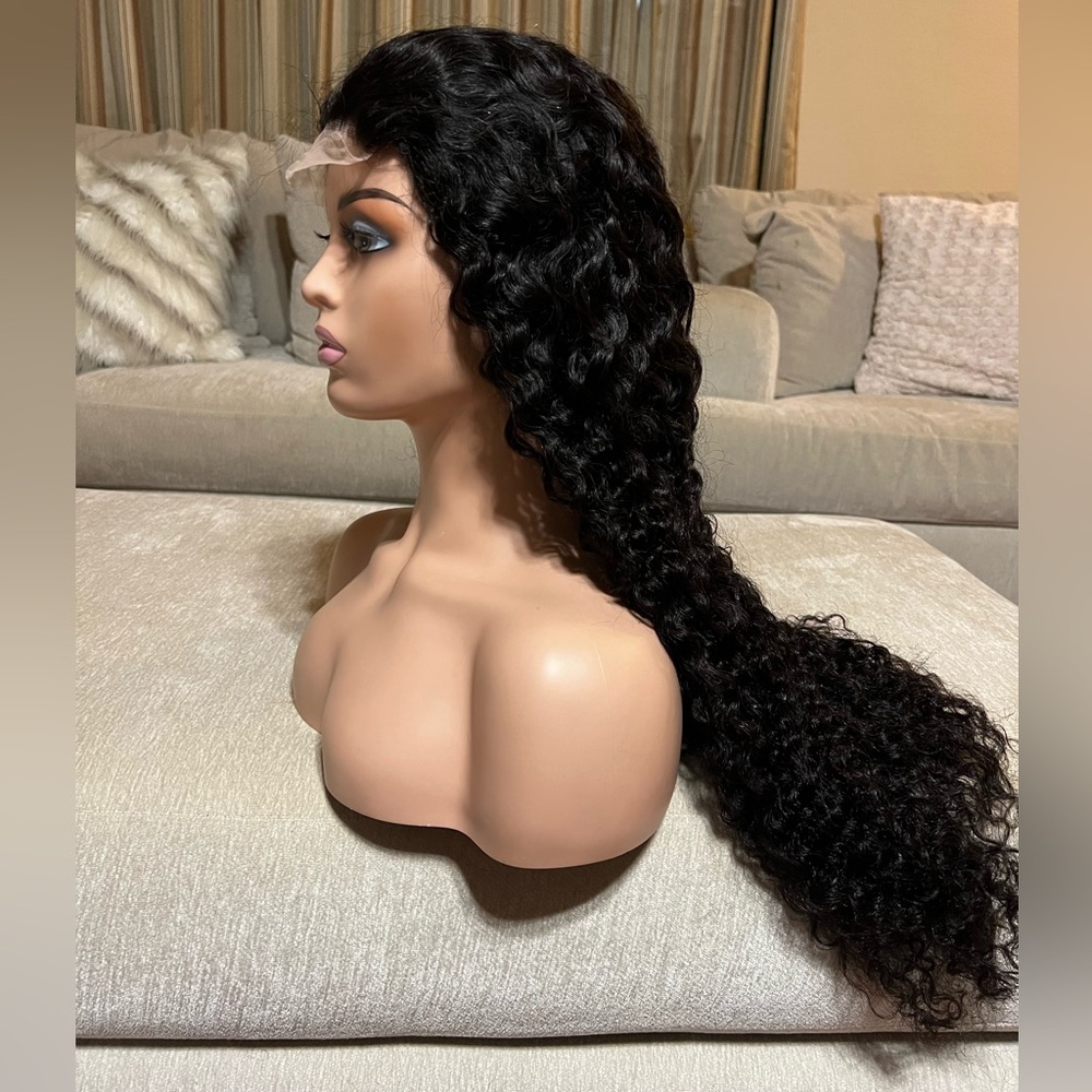 Wig - Picture 4 of 8